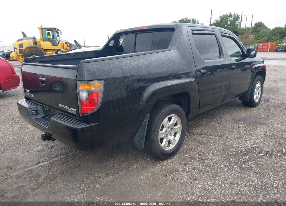 2008 HONDA RIDGELINE RTS VIN: 2HJYK164X8H537443
