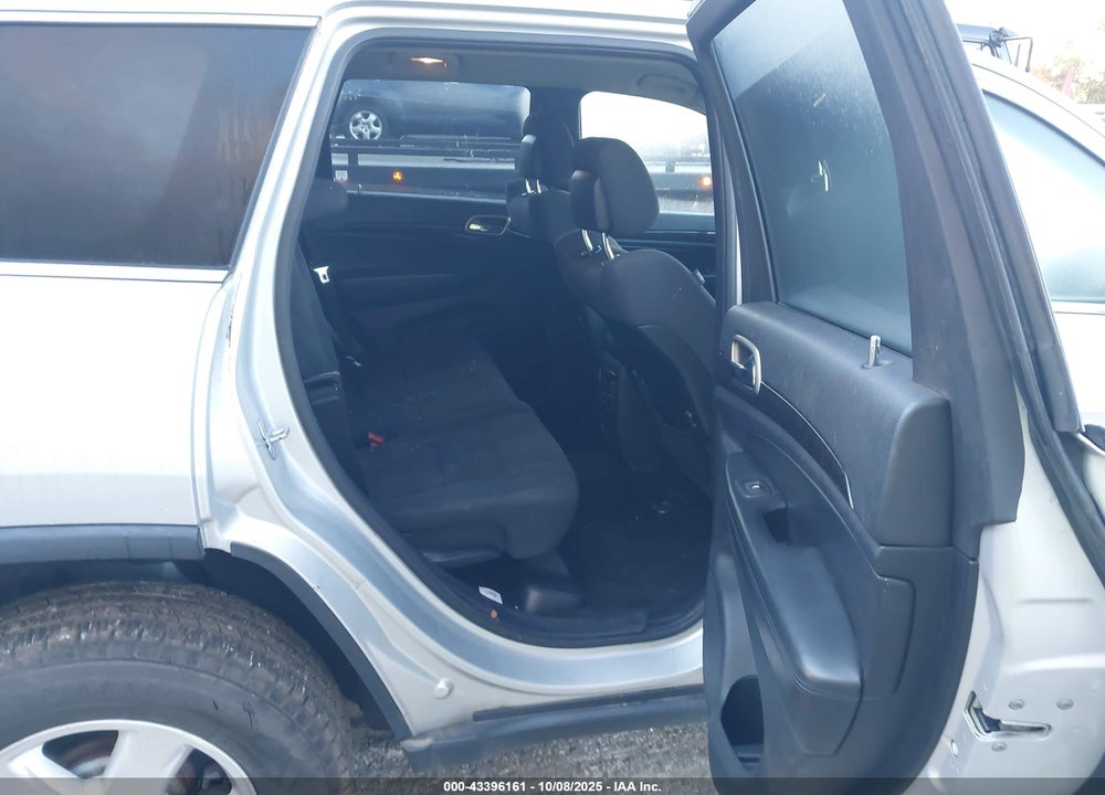 2012 JEEP GRAND CHEROKEE LAREDO VIN: 1C4RJFAGXCC326118