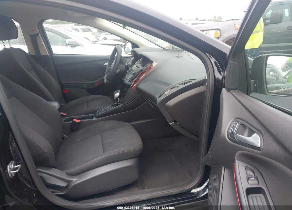 2017 FORD FOCUS VIN: 1FADP3K28HL286046