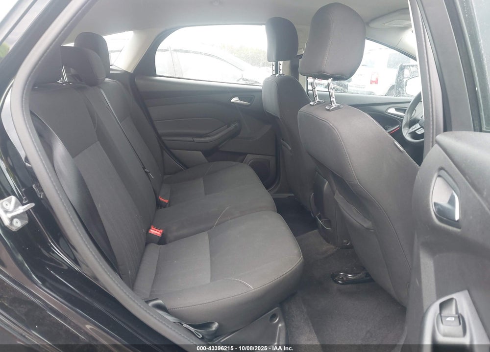 2017 FORD FOCUS VIN: 1FADP3K28HL286046