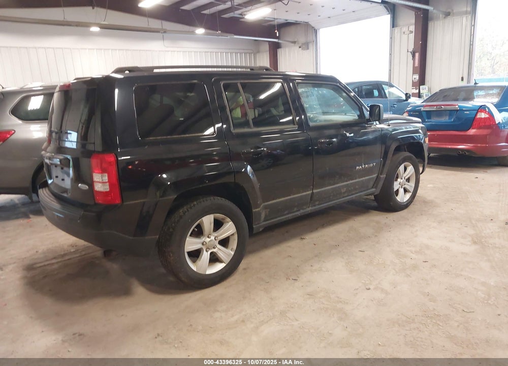2017 JEEP PATRIOT VIN: 1C4NJRFB8HD108614