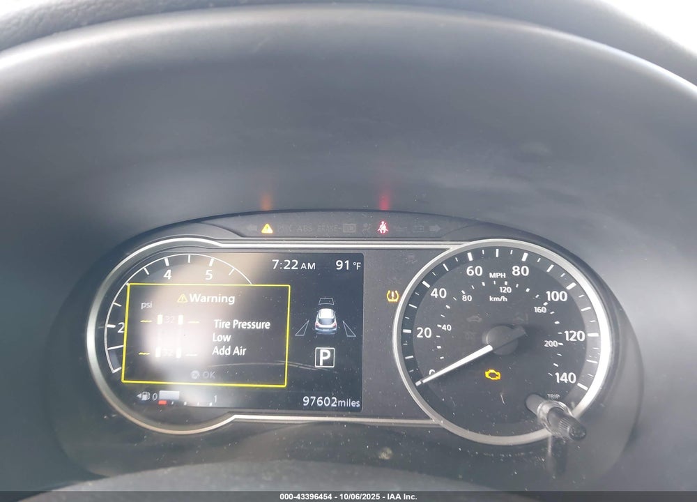 2018 NISSAN KICKS VIN: 3N1CP5CU3JL508782