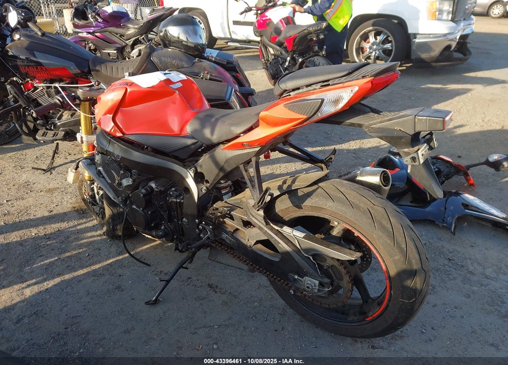 2022 SUZUKI GSX-R750 VIN: JS1GR7MA3N7100909
