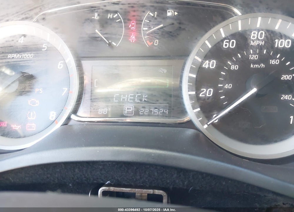 2014 NISSAN SENTRA VIN: 1N4AB7APXEN853492