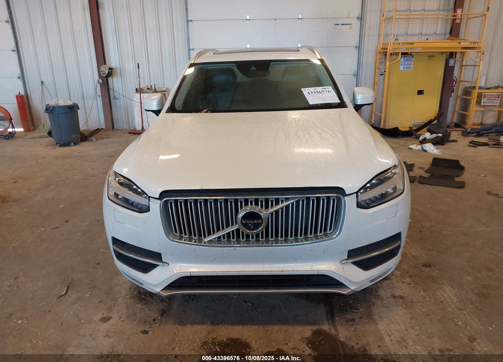 2017 VOLVO XC90 VIN: YV4A22PL4H1128108