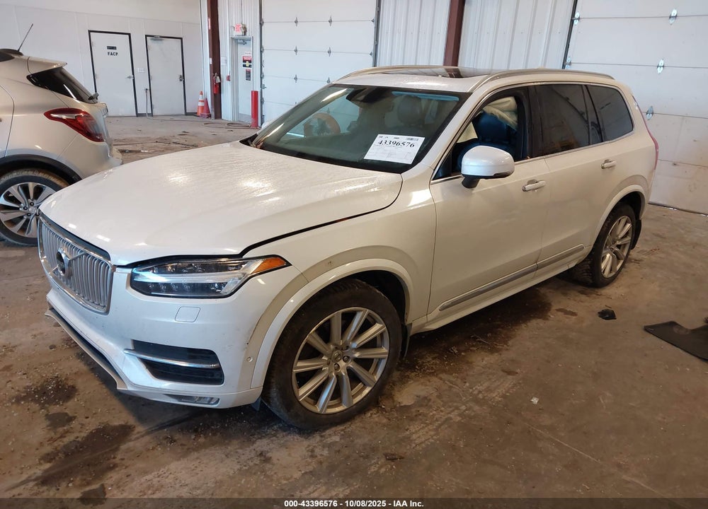 2017 VOLVO XC90 VIN: YV4A22PL4H1128108