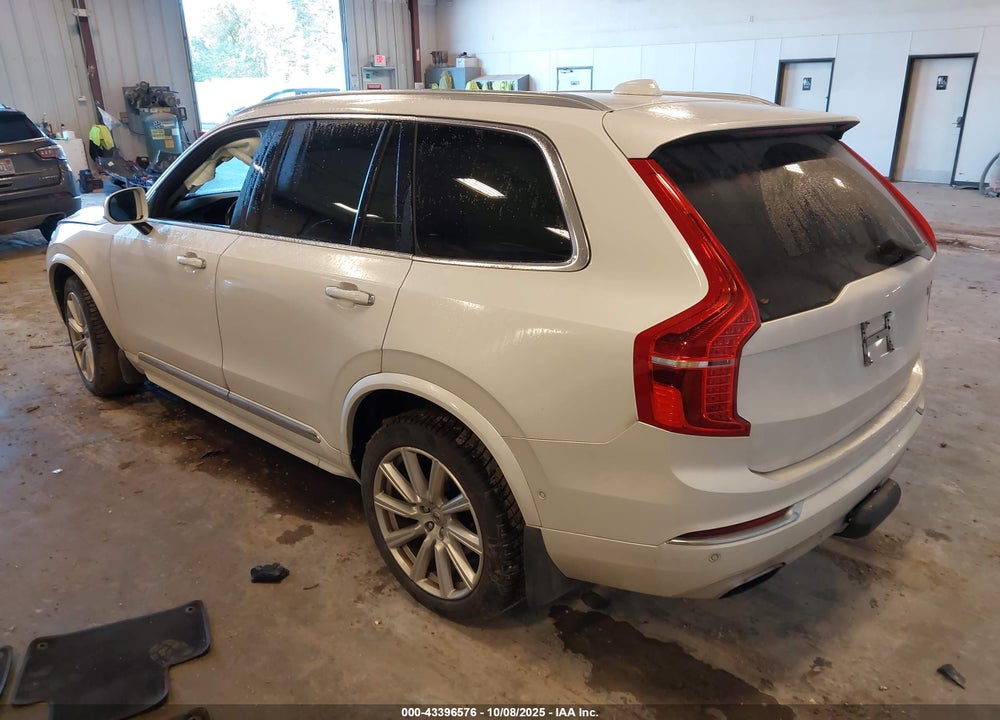 2017 VOLVO XC90 VIN: YV4A22PL4H1128108