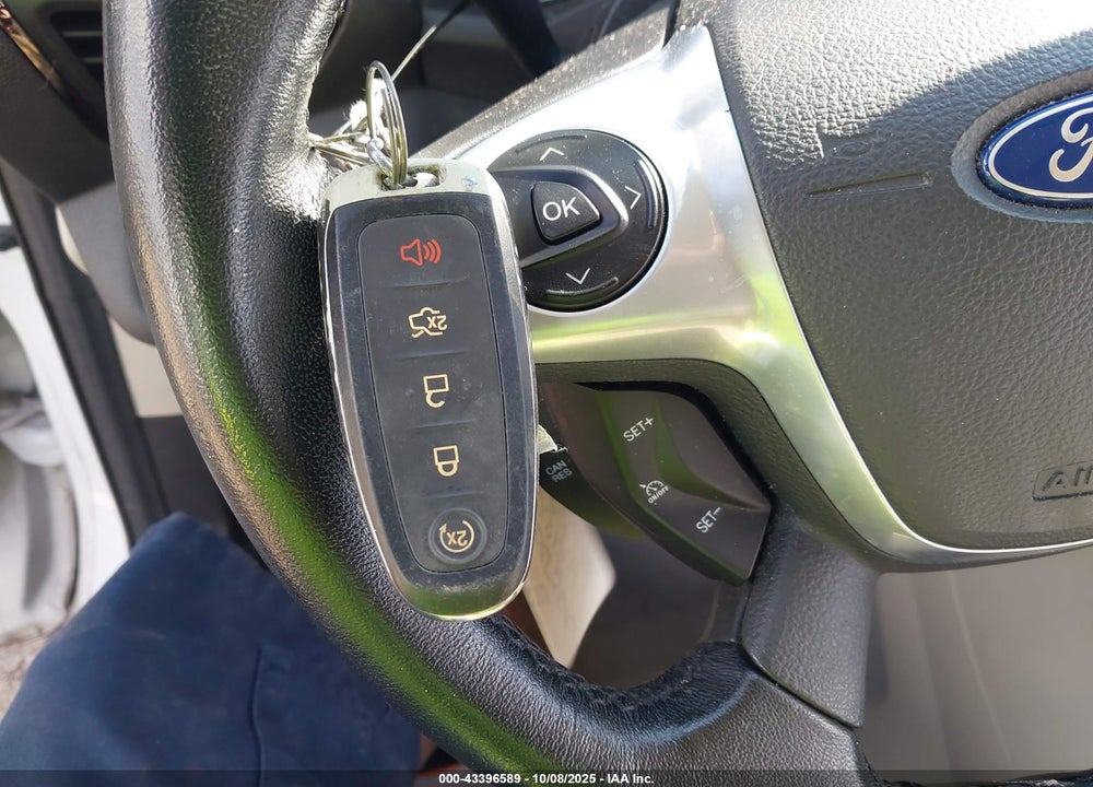 2015 FORD ESCAPE VIN: 1FMCU0J95FUB71967
