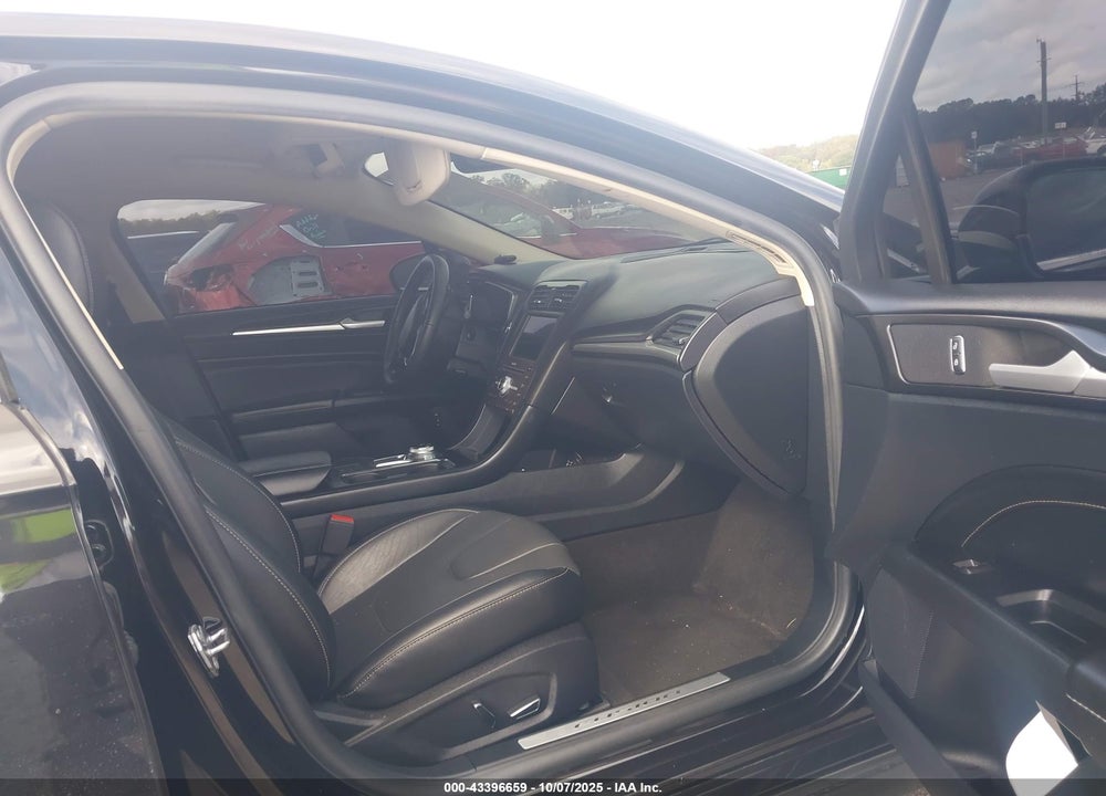 2020 FORD FUSION VIN: 3FA6P0SU3LR247254