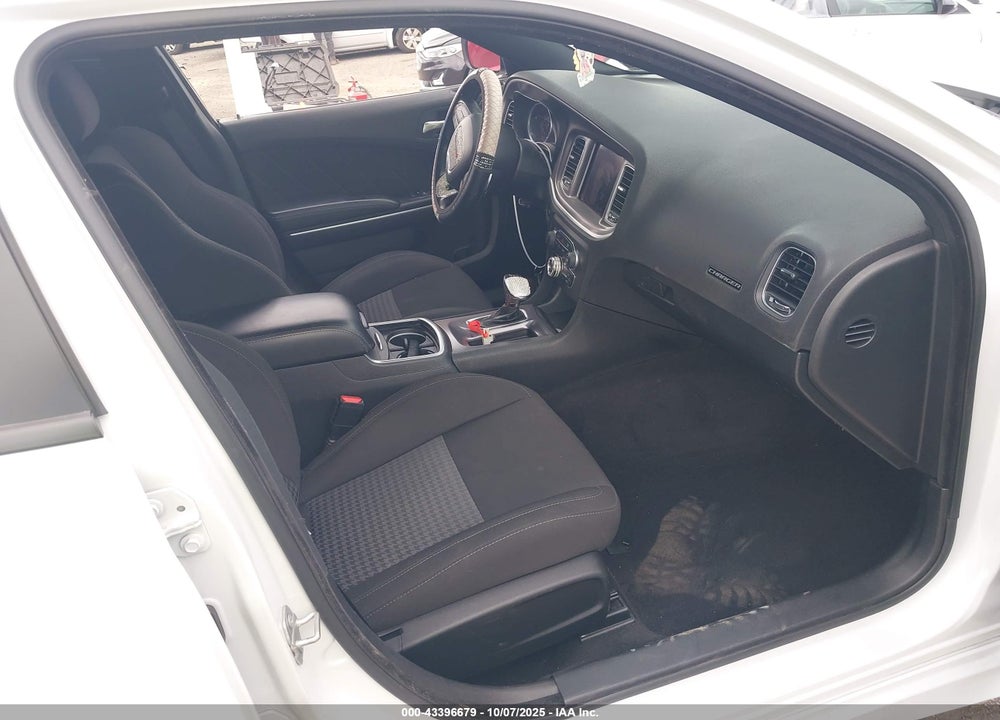2022 DODGE CHARGER VIN: 2C3CDXHG0NH110470