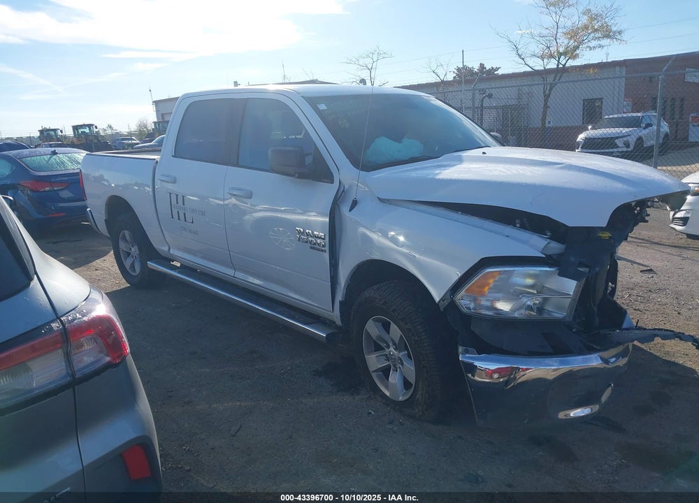 2019 RAM 1500 CLASSIC SLT 4X4 5'7 BOX VIN: 1C6RR7LGXKS739339
