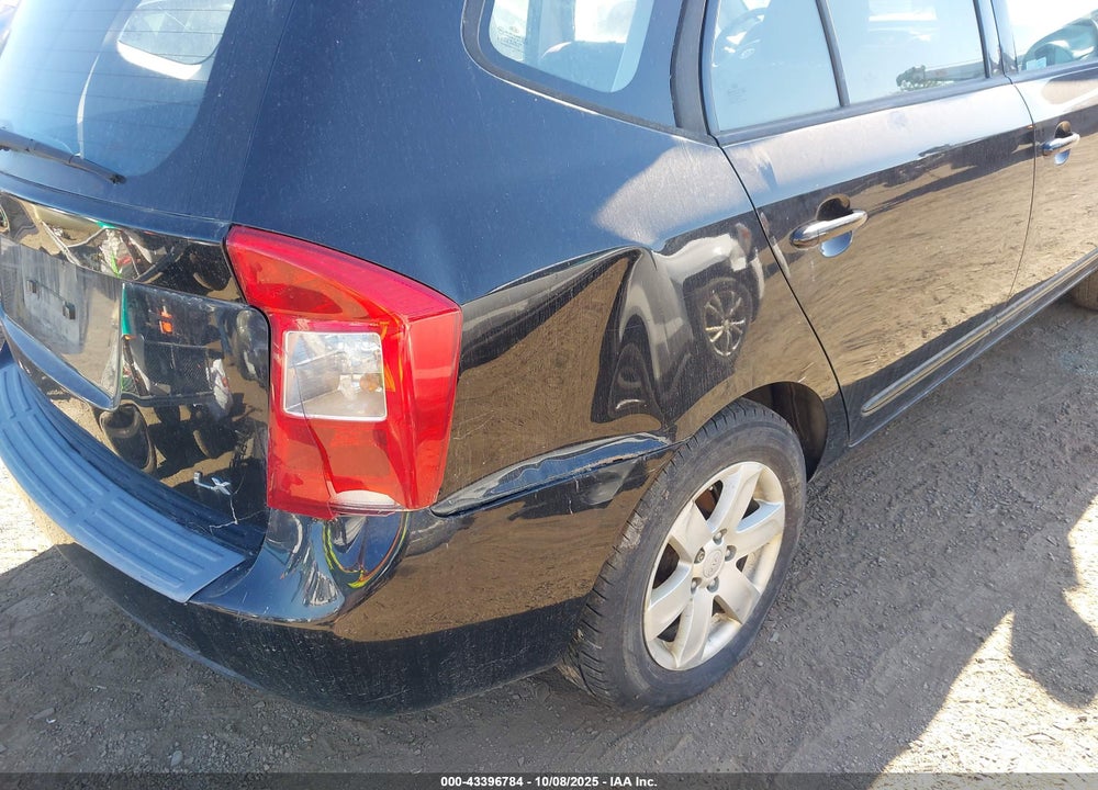 2008 KIA RONDO VIN: KNAFG525487219071