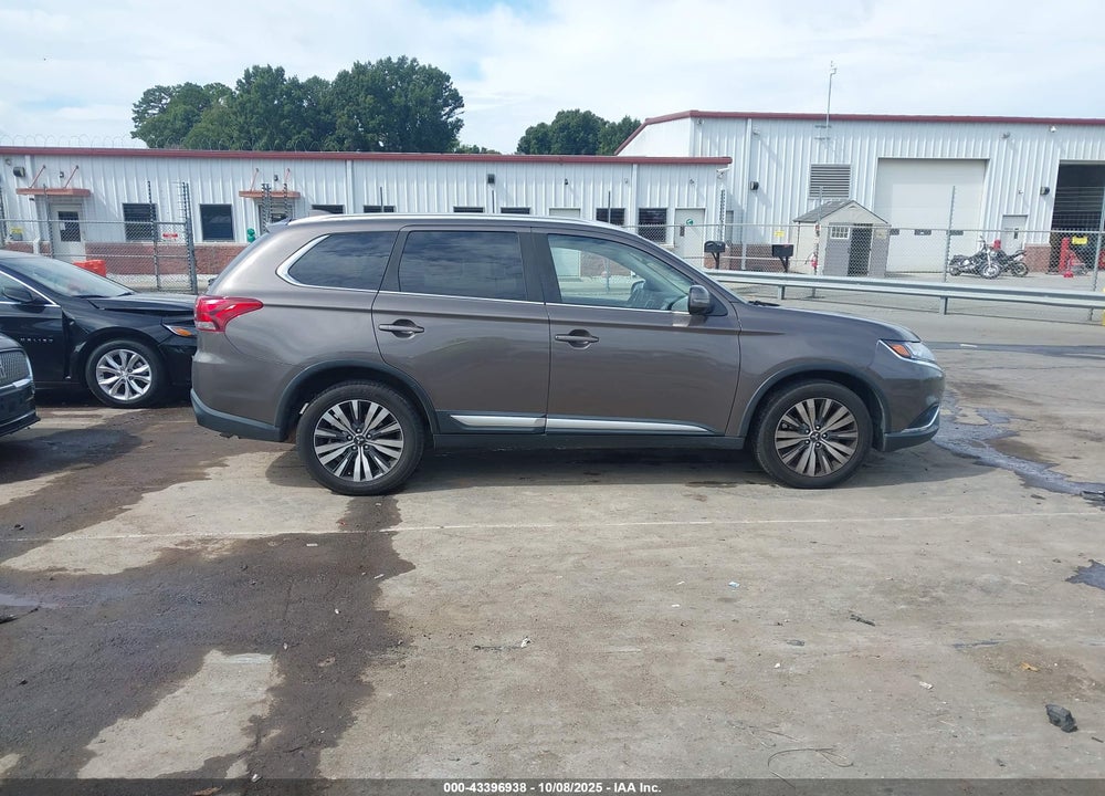 2019 MITSUBISHI OUTLANDER SEL VIN: JA4AZ3A31KZ033926
