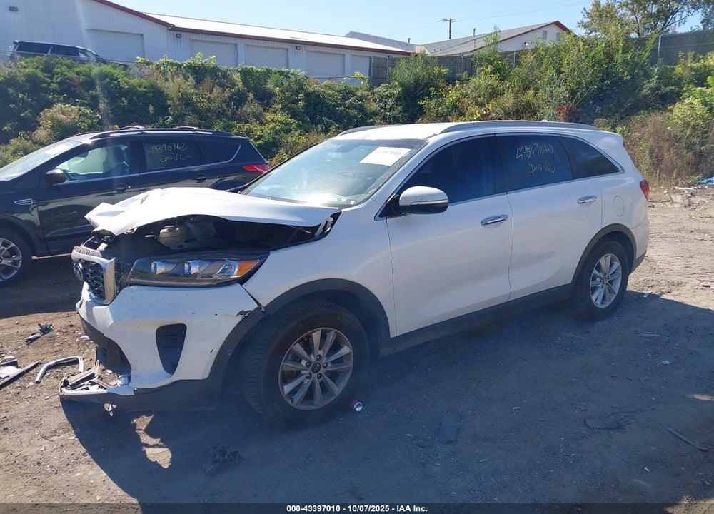 2019 KIA SORENTO VIN: 5XYPG4A34KG500878