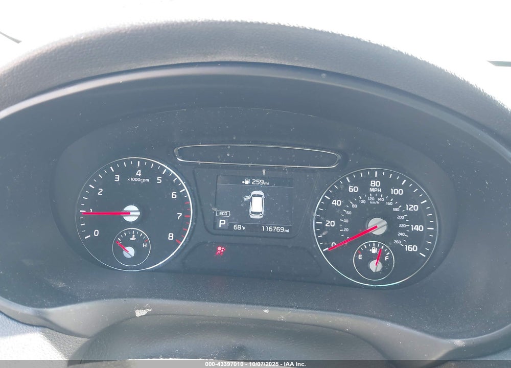 2019 KIA SORENTO VIN: 5XYPG4A34KG500878
