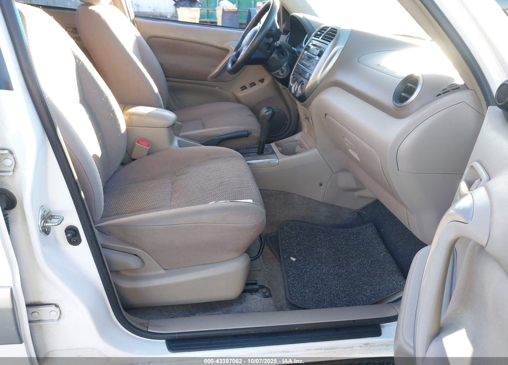 2004 TOYOTA RAV4 VIN: JTEGD20V940001675
