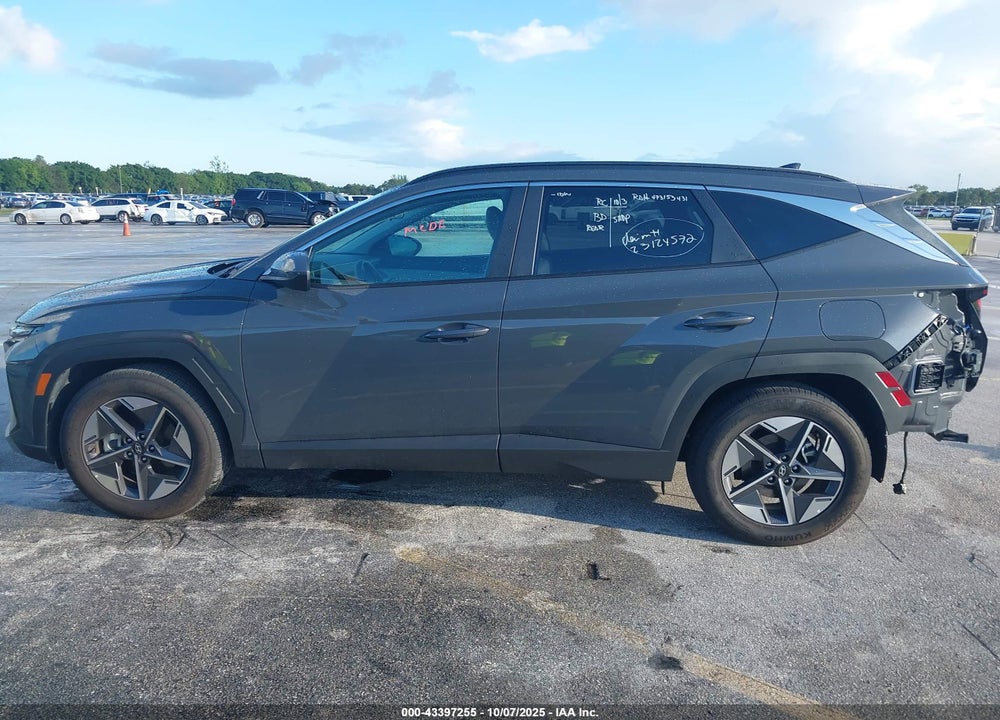 2025 HYUNDAI TUCSON SEL VIN: 5NMJB3DE5SH517125