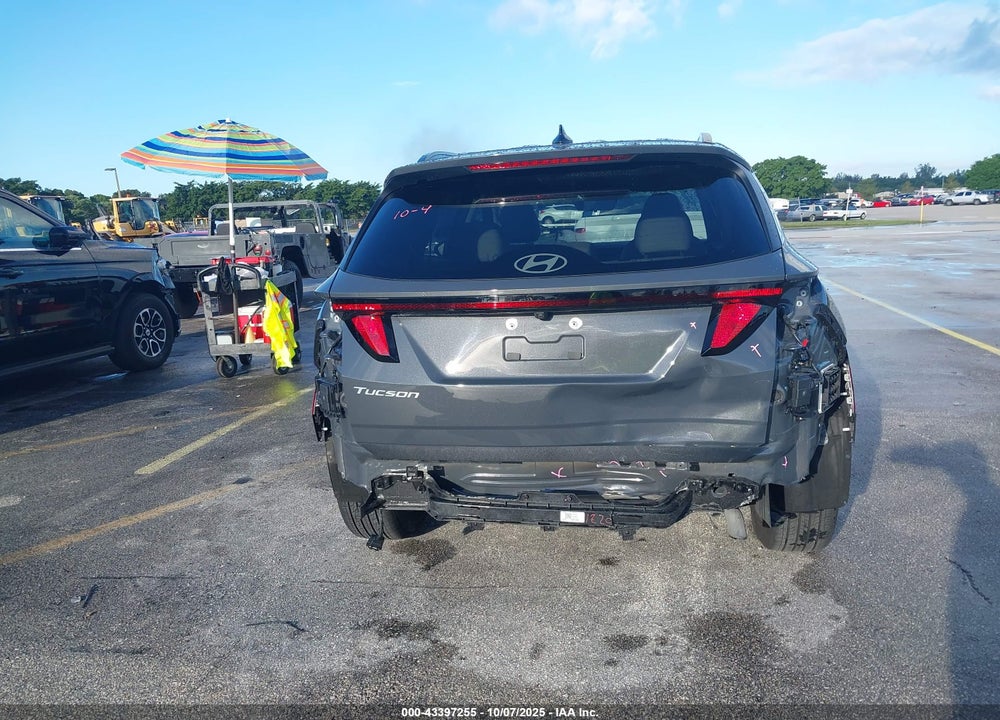 2025 HYUNDAI TUCSON SEL VIN: 5NMJB3DE5SH517125