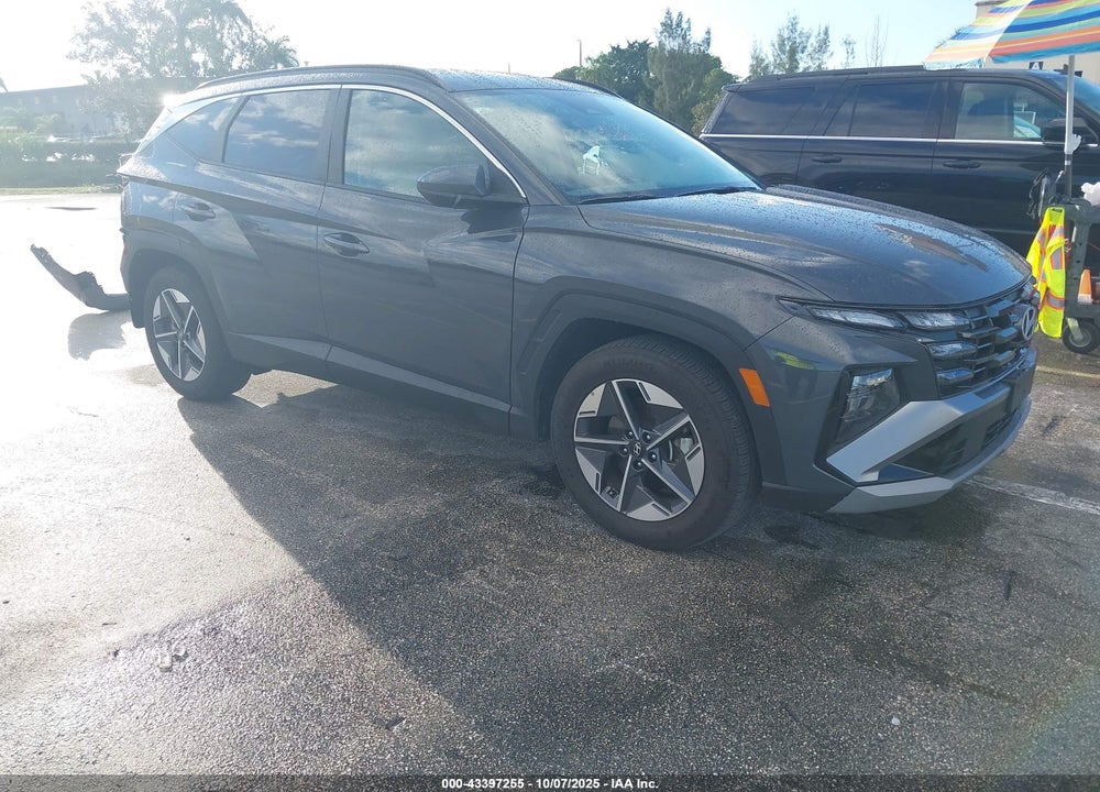 2025 HYUNDAI TUCSON SEL VIN: 5NMJB3DE5SH517125