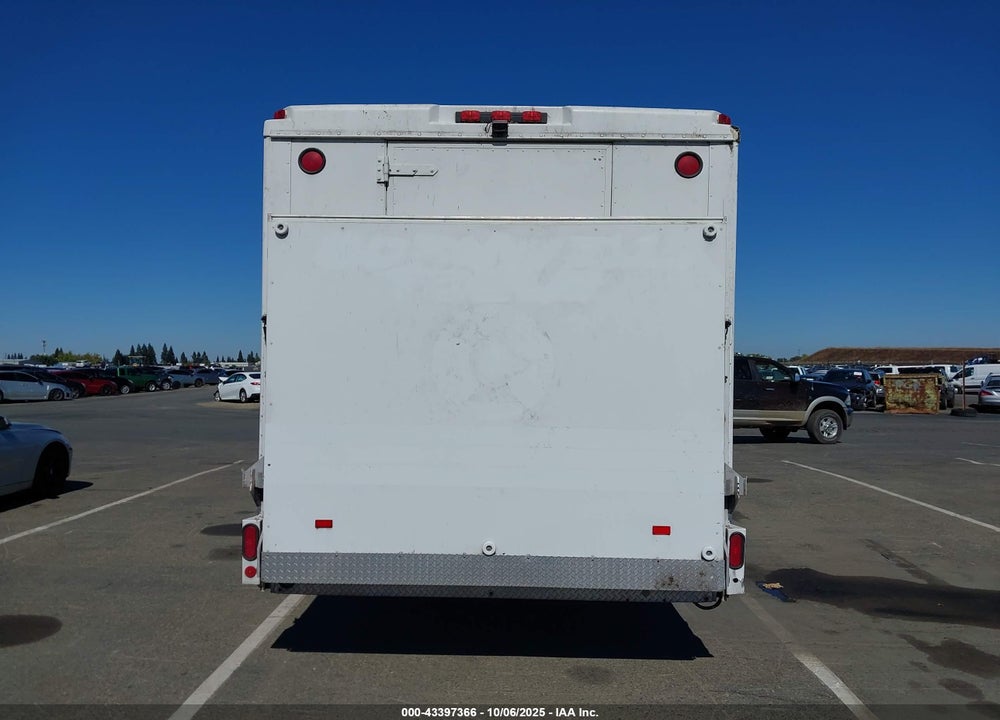 1999 WORKHORSE CUSTOM CHASSIS FORWARD CONTROL CHASSIS P3500 VIN: 5B4KP32R1X3310058