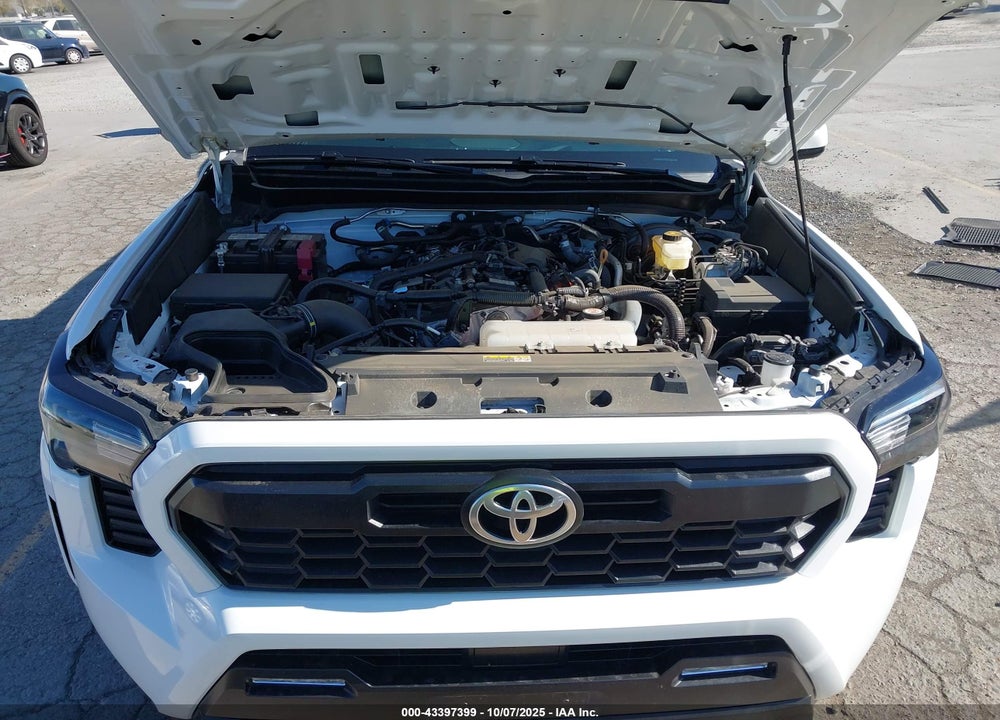 2025 TOYOTA TACOMA TRD SPORT 4WD VIN: 3TMLB5JN0SM089826