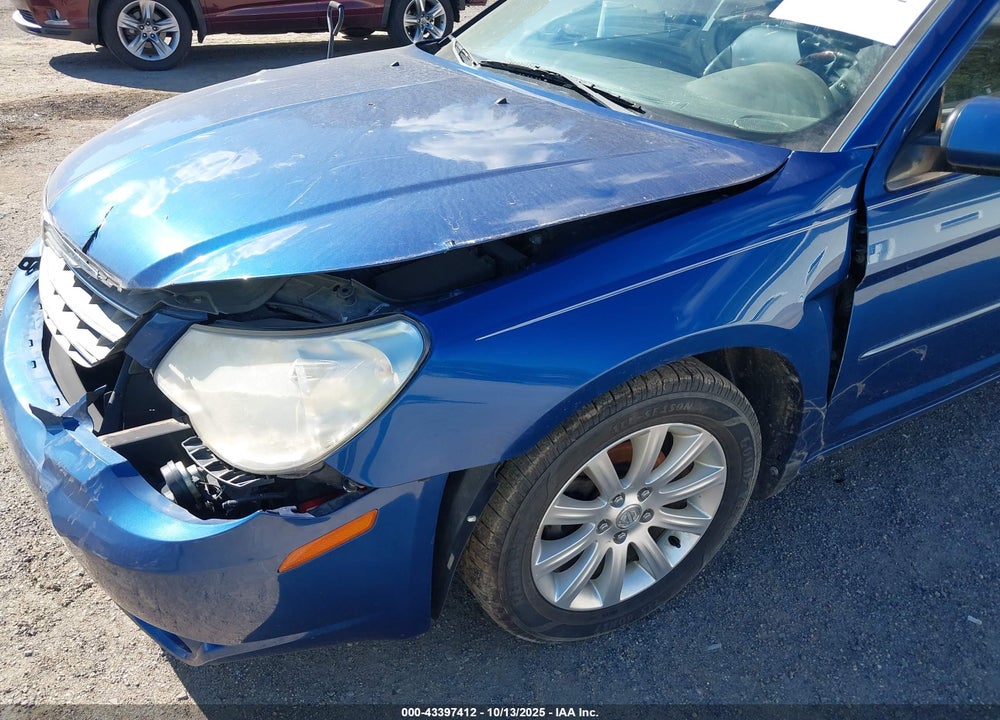 2010 CHRYSLER SEBRING LIMITED VIN: 1C3CC5FB3AN125822