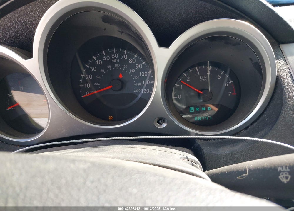2010 CHRYSLER SEBRING LIMITED VIN: 1C3CC5FB3AN125822