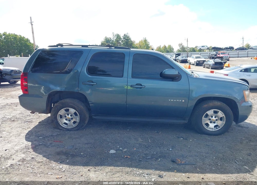 2009 CHEVROLET TAHOE VIN: 1GNFK23099R130192