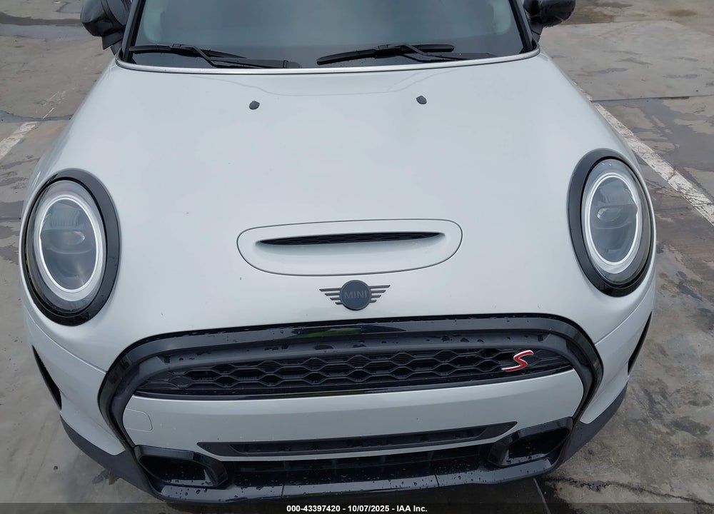 2023 MINI HARDTOP VIN: WMW53DH03P2S84602