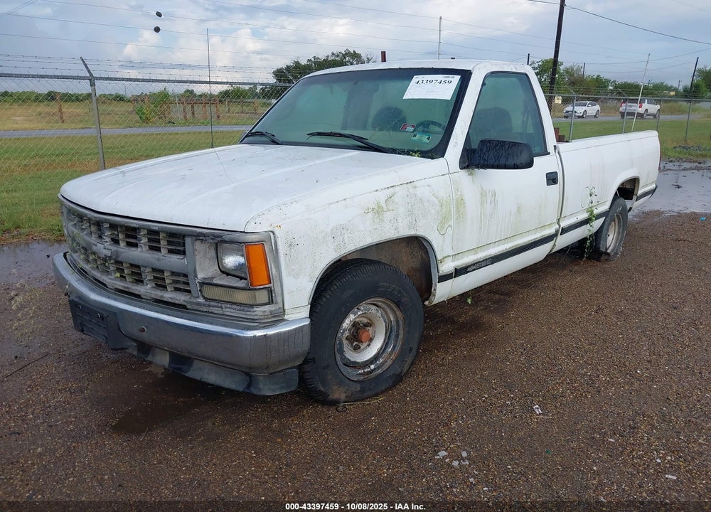 1998 CHEVROLET C1500 VIN: 1GCEC14W0WZ203153