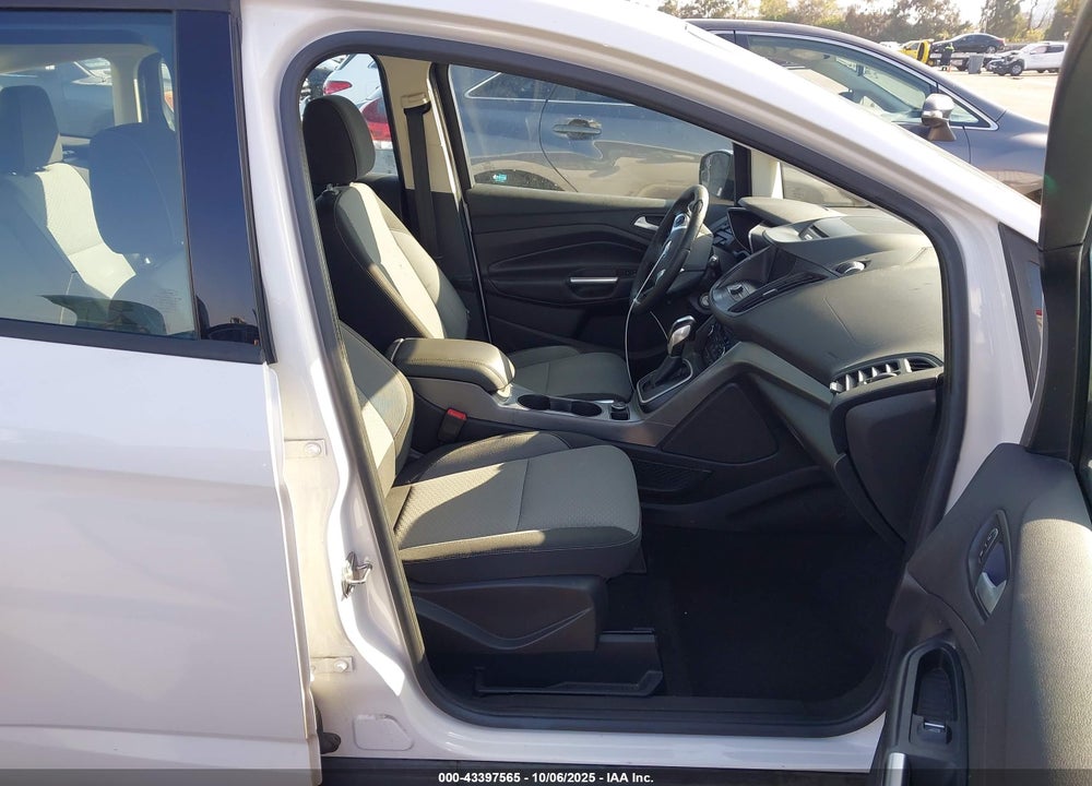 2017 FORD C-MAX ENERGI SE VIN: 1FADP5EU8HL105696