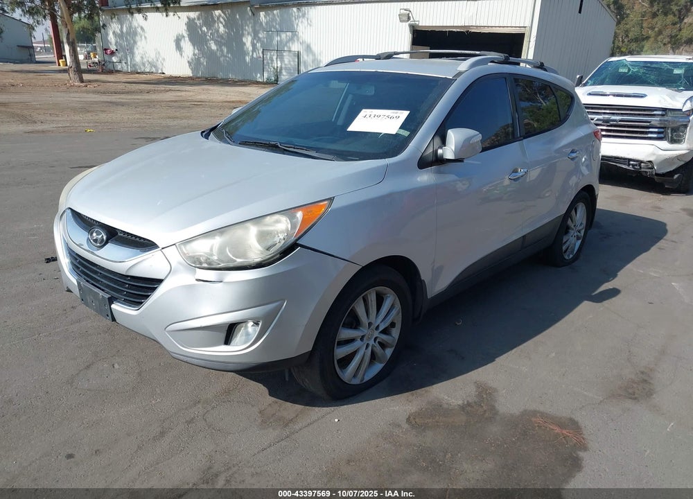 2013 HYUNDAI TUCSON VIN: KM8JU3AC5DU616449