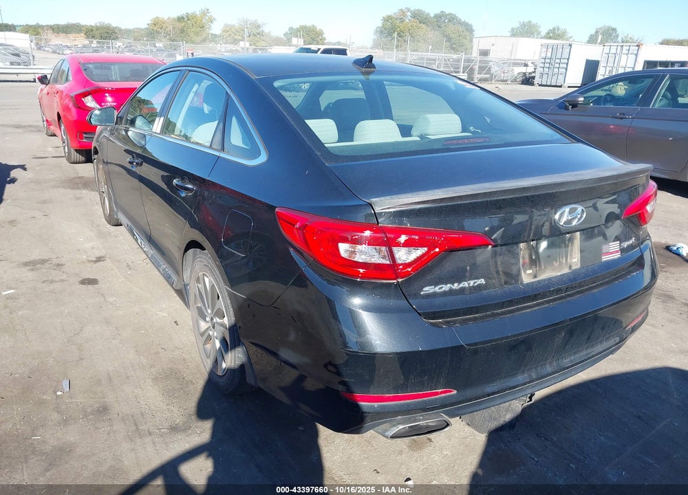 2017 HYUNDAI SONATA VIN: 5NPE34AF3HH441143