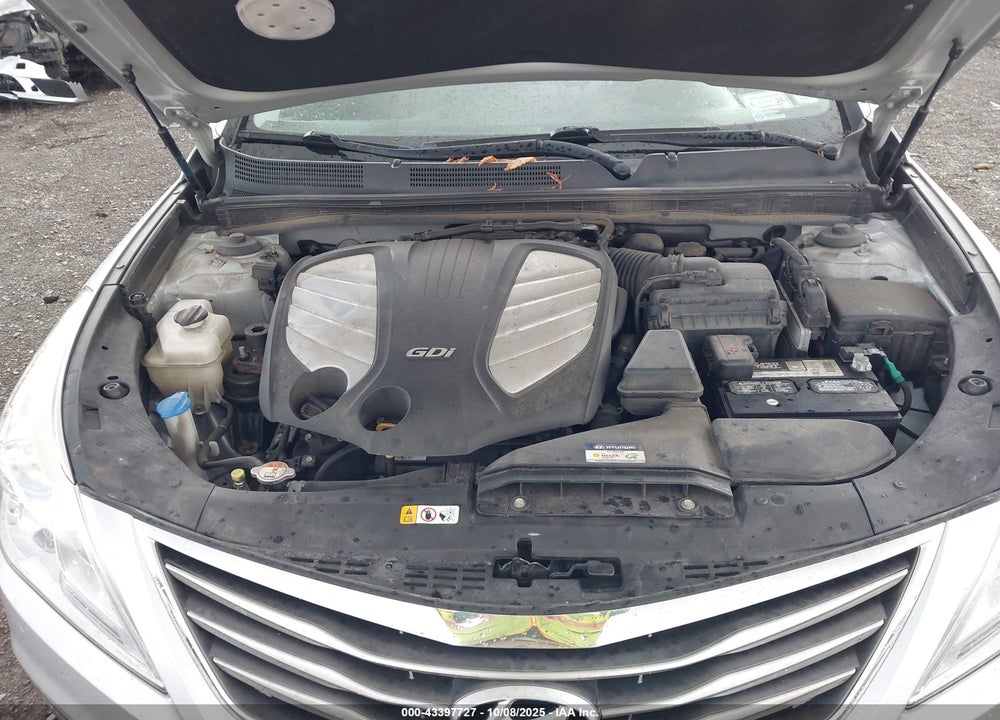 2017 HYUNDAI AZERA VIN: KMHFG4JG4HA578189