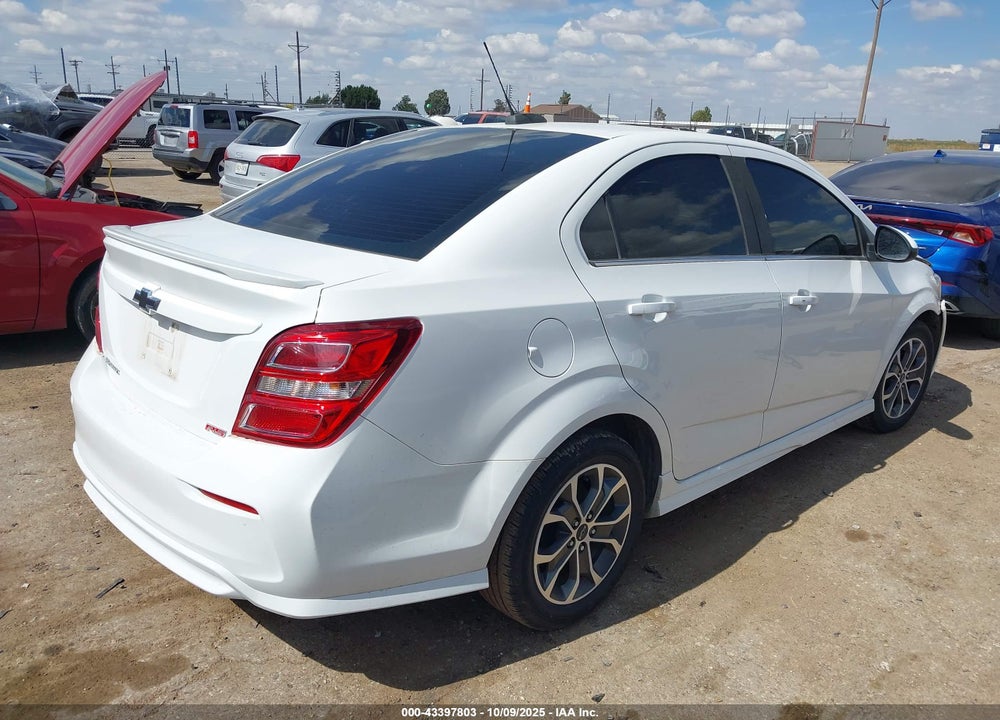2019 CHEVROLET SONIC VIN: 1G1JD5SB7K4100945