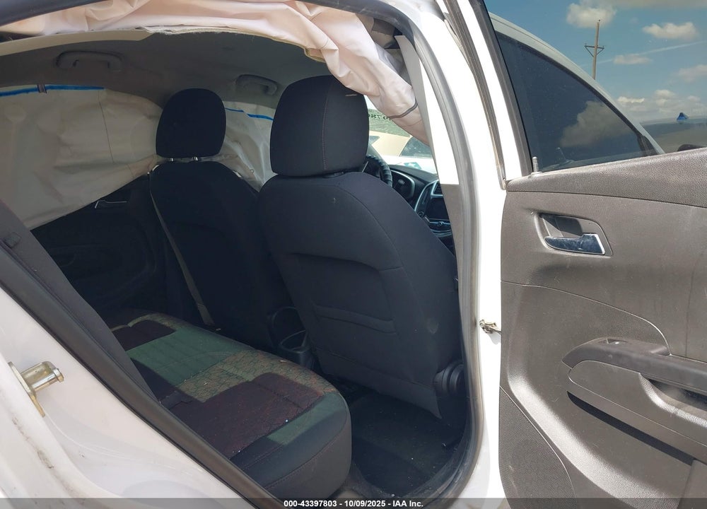 2019 CHEVROLET SONIC VIN: 1G1JD5SB7K4100945