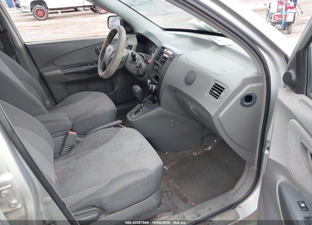 2007 HYUNDAI TUCSON VIN: KM8JM12B17U500891