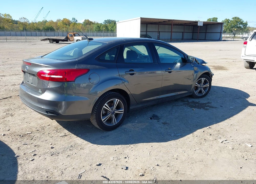 2017 FORD FOCUS SE VIN: 1FADP3FE2HL335536