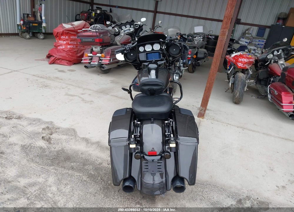 2019 HARLEY-DAVIDSON FLHXS VIN: 1HD1KRP17KB625521