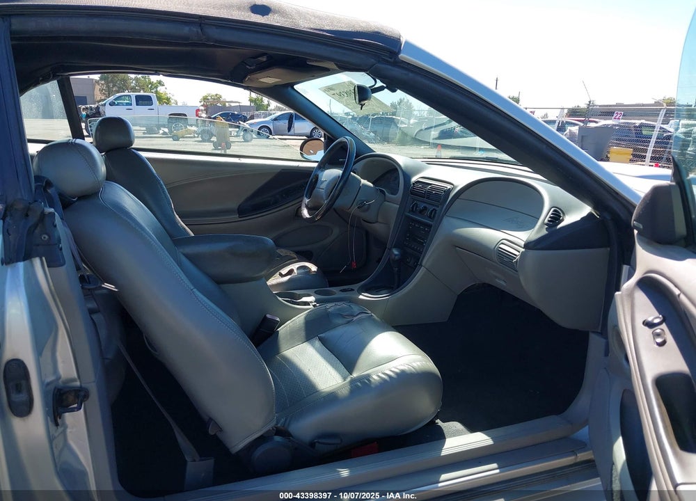 2001 FORD MUSTANG GT VIN: 1FAFP45X11F250497