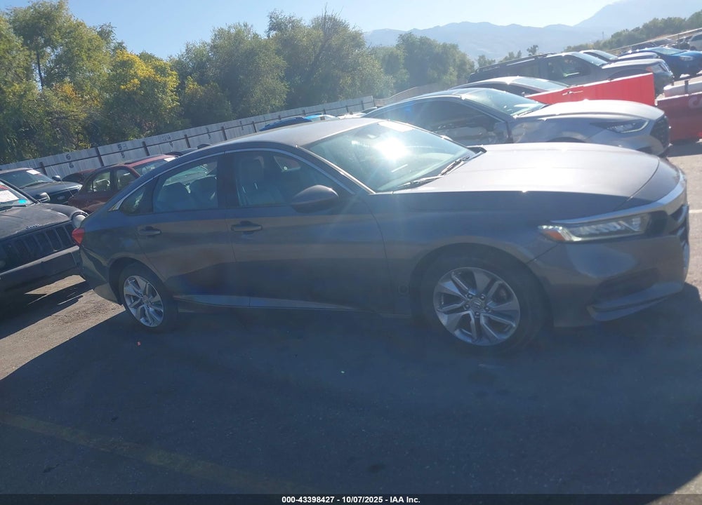 2019 HONDA ACCORD VIN: 1HGCV1F19KA131821