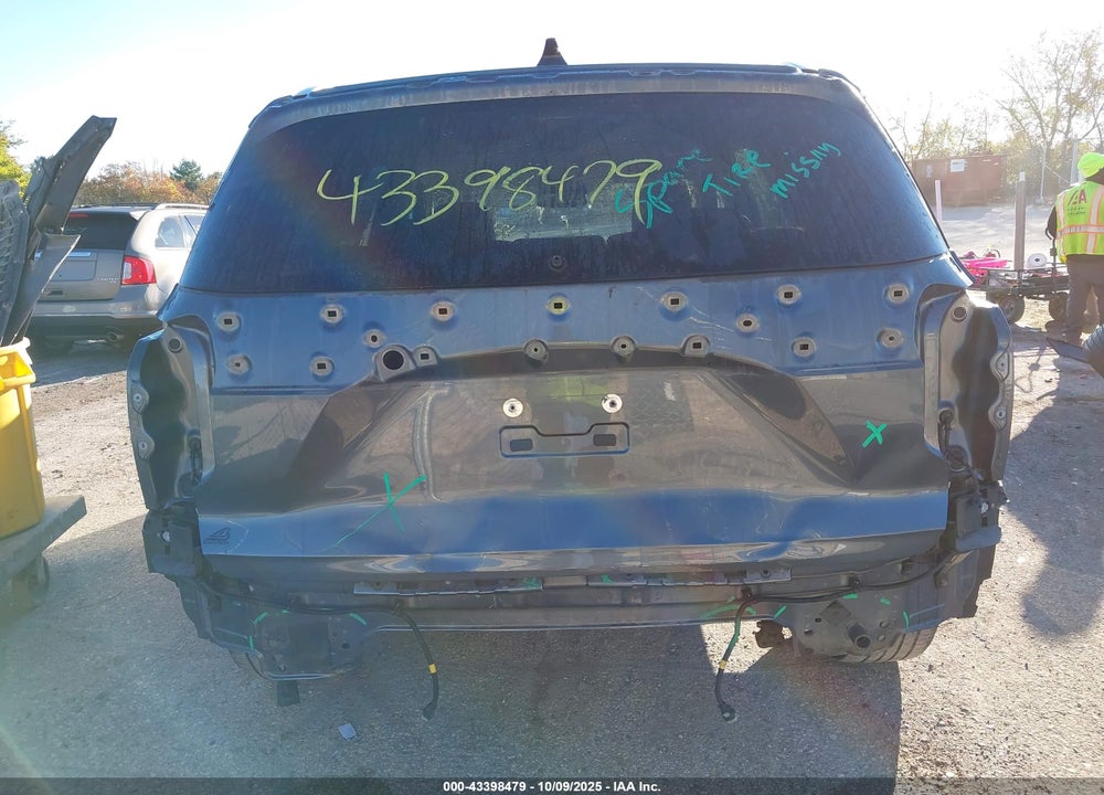 2022 HYUNDAI PALISADE SEL VIN: KM8R44HE1NU350199