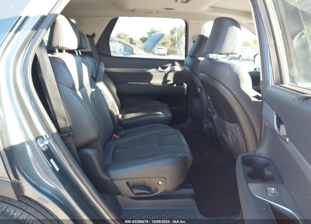 2022 HYUNDAI PALISADE SEL VIN: KM8R44HE1NU350199