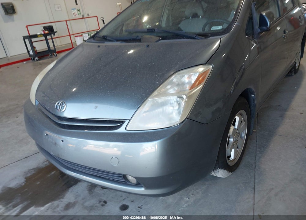 2004 TOYOTA PRIUS VIN: JTDKB20U240109020