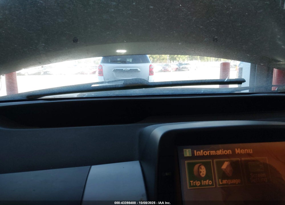 2004 TOYOTA PRIUS VIN: JTDKB20U240109020
