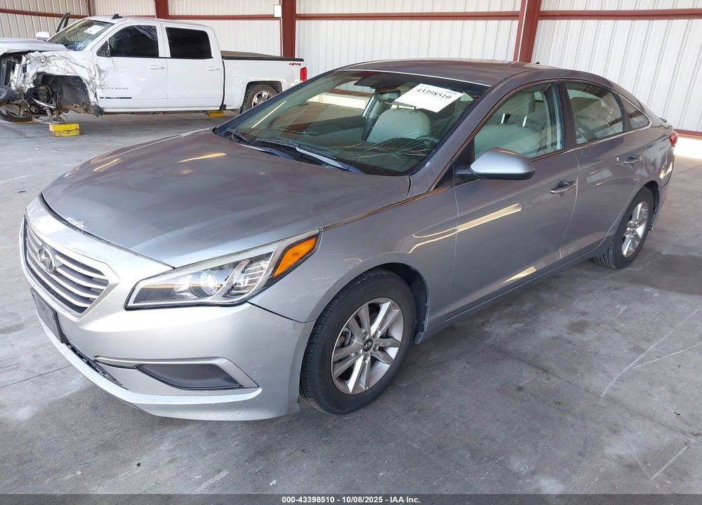 2017 HYUNDAI SONATA VIN: 5NPE24AF2HH562927