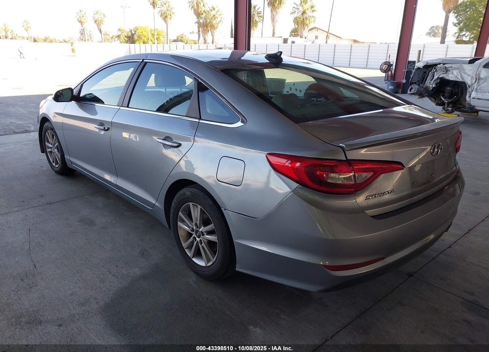 2017 HYUNDAI SONATA VIN: 5NPE24AF2HH562927