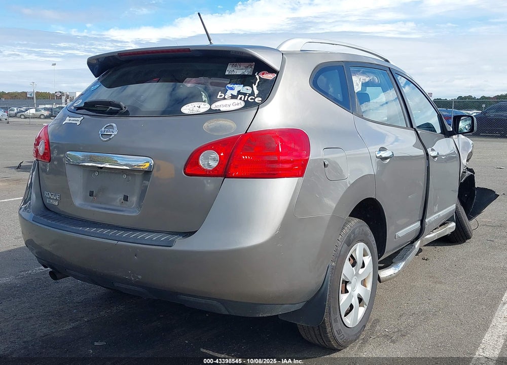 2014 NISSAN ROGUE VIN: JN8AS5MT3EW101736