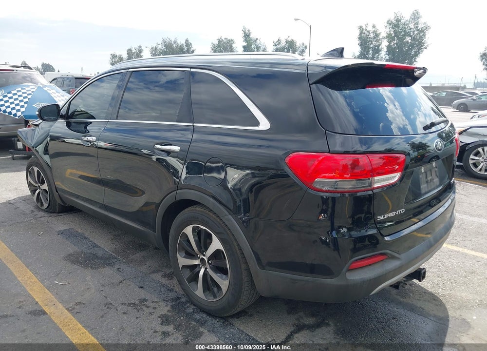 2016 KIA SORENTO 3.3L EX VIN: 5XYPH4A5XGG182870