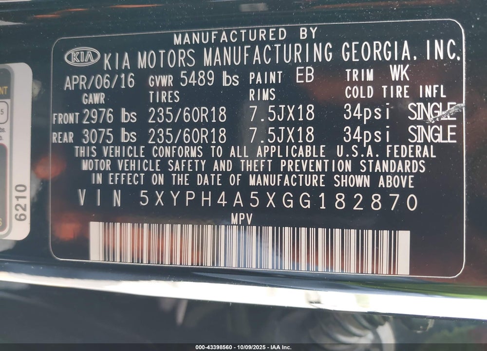 2016 KIA SORENTO 3.3L EX VIN: 5XYPH4A5XGG182870